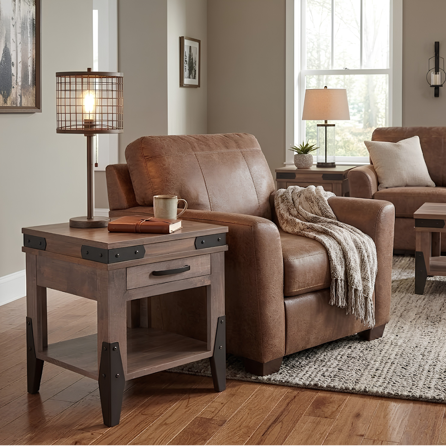 Chattanooga Drawer End Table