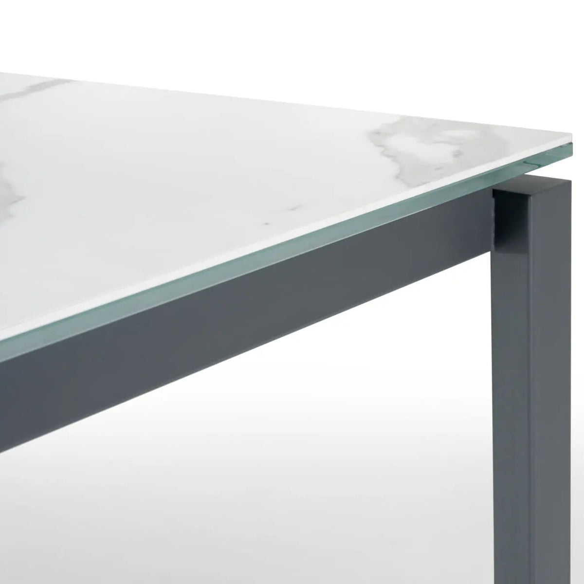Spazio Dining Table